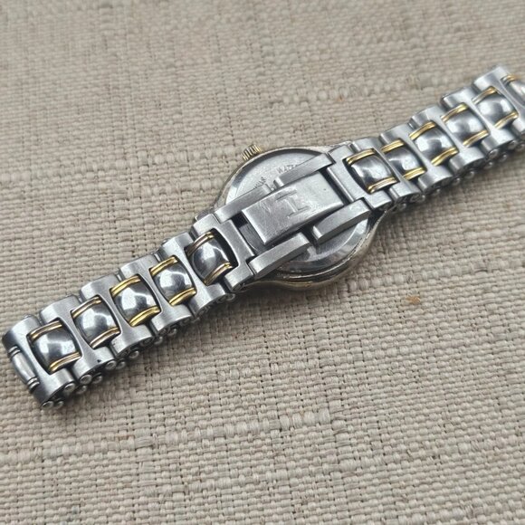 Vintage Halston Ladies Wristwatch Silver Gold Dual Tone Quartz Wrist Watch - Picture 10 of 12